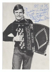 Famed Finnish Accordionist VEIKKO AHVENAINEN Hand Signed Photo Card 1978 - Picture 1 of 2