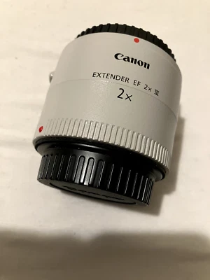Canon EF Extender 2X III Teleconverter very clean lens owner - Image 1 of 4