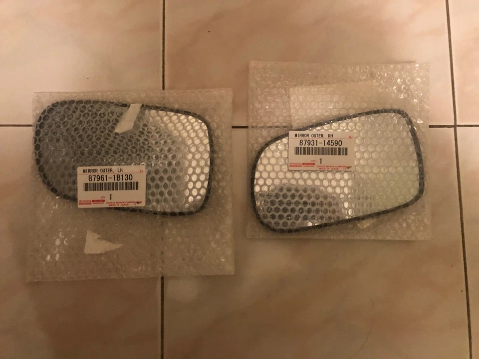 Espejos retrovisores laterales originales JZA80 / MKIV Toyota Supra OEM - vista trasera exterior Foto 1 de 1