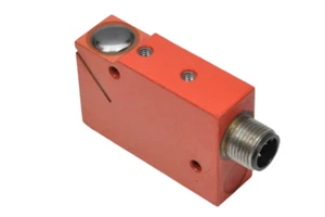 LEUZE retro-reflective sensor for glass RK 18/4 GDL.42, 50025750 RK18/4GDL42 - Picture 1 of 9