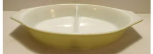 Pyrex Yellow Milk Glass 1.5Qt Oval Divided Serving Dish Casserole 12 1/2โ #21 - Picture 1 of 3