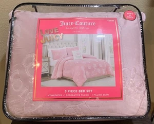 Juicy Couture Pink Logos &Crowns Embossed Plush 3pc TWIN Comforter Set Soft&Cozy - Picture 1 of 8