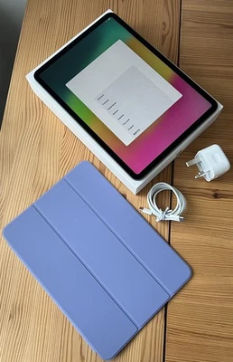 Apple iPad Pro (11-inch) 2020 2nd Generation - Space Grey - 128GB - Wi-Fi - Image 1 of 4