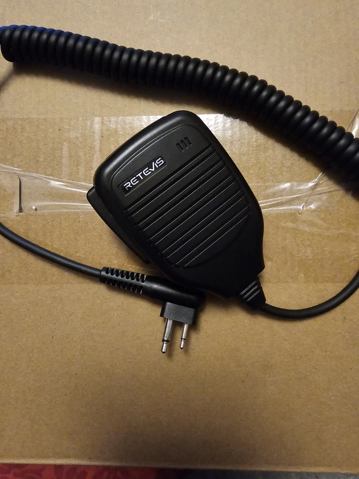 Retevis Walkie Talkie Speaker Mic 2 Pin Compatible with Motorola Radios – Black - Image 1 of 2