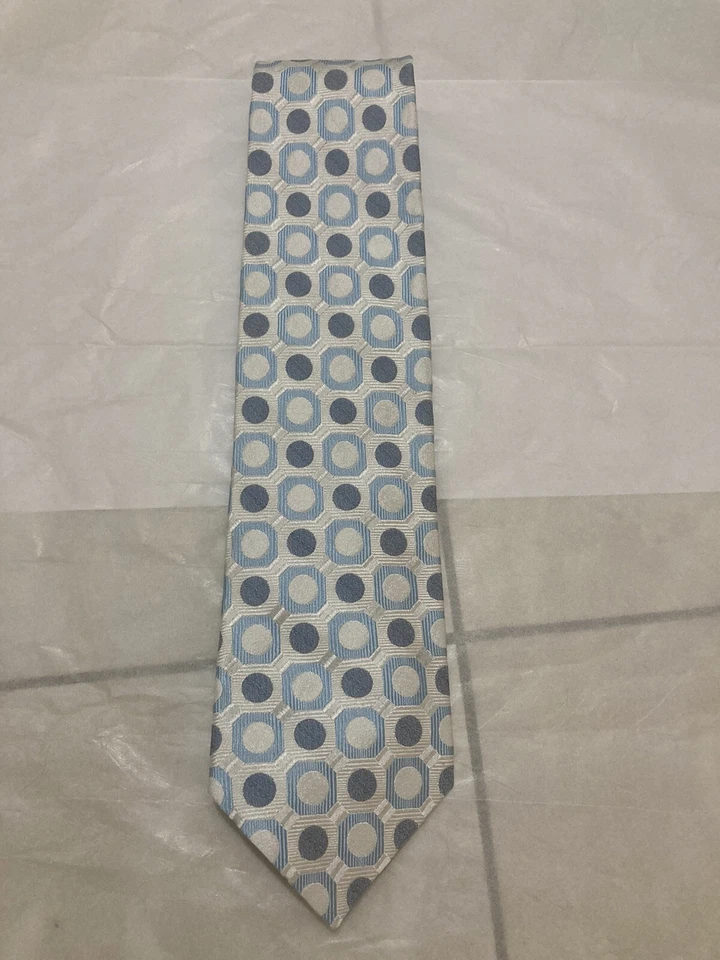 Corbata de seda para hombre BACRACH hecha en EE. UU. azul marino blanco azul claro Foto 1 de 4
