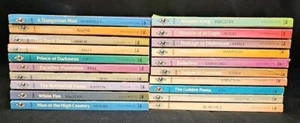 Vtg Harlequin Books Bulk Lot of 20 Red Page Edge 1980s Romance Novels #2340-2359 - Picture 1 of 9