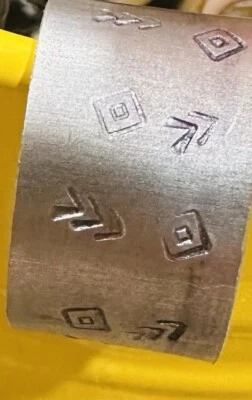 Anillo ajustable de aluminio con estampado azteca Foto 1 de 2