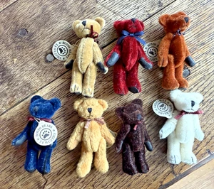 7 Vintage Teddybären Boyds T. F. Wuzzies Plüsch-Miniaturen mit Gelenken 3 Fuß - Bild 1 von 8