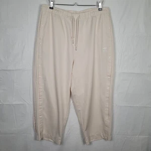 Adidas Pants Womens 1X 20-22 Cream Jogger Crop Snap Sides Tearaway Break Away - Picture 1 of 12