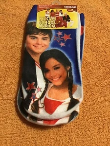 High School Musical 2 socks - Troy And Gabriela - Size 9-11 - Picture 1 of 4