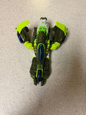 Hasbro 2004 Transformers Cybertron Robots in Disguise Voyager Class CRUMPLEZONE - Image 1 of 4