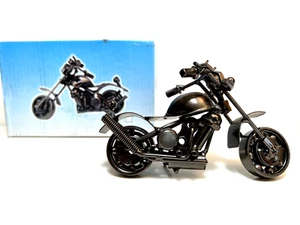 Chopper Motorrad Skulptur mit Originalkarton - Bild 1 von 11