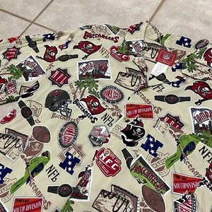 Tampa Bay Buccaneers NFL 100% Rayon Button Up Hawaiian Shirt Large NFC Football - Picture 1 of 4