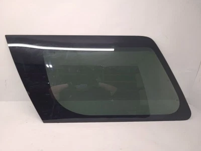 Cuarto de cristal izquierdo conductor Chevrolet Tahoe 2007-2014 Foto 1 de 4