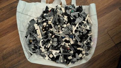 Lego Bulk 3 Pounds 1.8oz Pieces Bricks Random Lot Black/White/Gray AS IS - Image 1 of 4