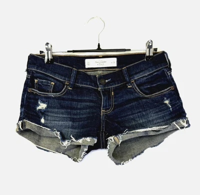 Pantalones cortos de mezclilla Abercrombie & Fitch para mujer talla 24 tiro ultra bajo cortes lavado oscuro Foto 1 de 4