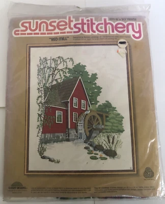 New Vintage 1978 Sunset Stitchery Crewel Embroidery Kit Red Mill #2480 - Image 1 of 4