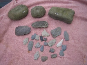 Arrowheads, Nutting Stones & Preforms - Fort Loudon, Pennsylvania - Picture 1 of 3