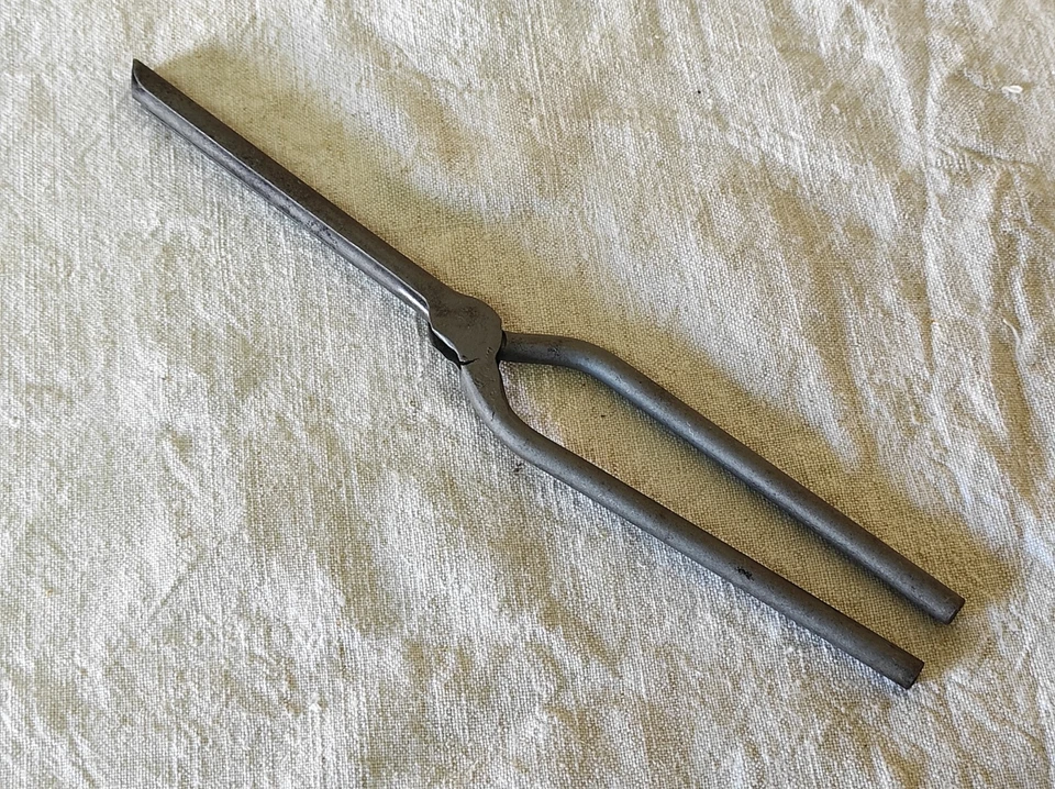Ancien Fer à friser les cheveux 27 cm de long - Photo 1/3