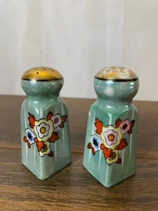Vintage Aqua Colored Salt and Pepper Shakers from Japan - Picture 1 of 3