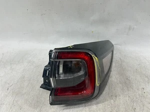 Luz trasera exterior pasajero Subaru Outback 2020 2021 2022 2023 - Imagen 1 de 8