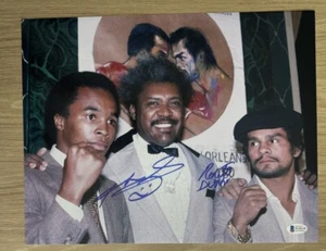 SUGAR RAY LEONARD & ROBERTO DURAN SIGNED BOXING 11x14 PHOTO BECKETT BAS 2 - Picture 1 of 2
