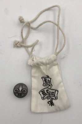Rock Revival Replacement Fleur De Lis Button Silver Tone With Pouch - Image 1 of 2