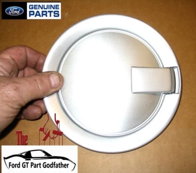 2005,2006 FORD GT GT30 SUPERCAR FENDER FUEL DOOR 05/06 - Image 1 of 2