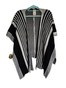 Poncho Mudd Talla Única Negro Gris Chal Suéter Nuevo con Etiquetas Capa Clásica - Imagen 1 de 4