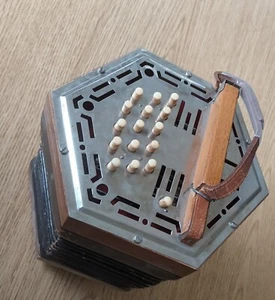Estate Vintage "Hohner" (Copy ?) Concertina - Picture 1 of 3