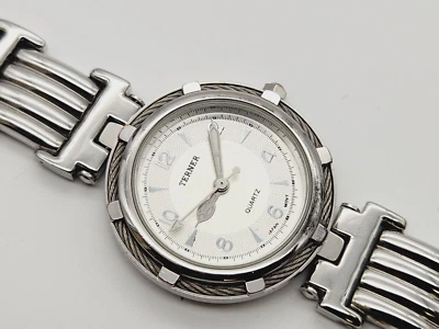 Reloj de cuarzo para dama Bijoux Terner tono plateado con batería nueva K4844G Foto 1 de 4