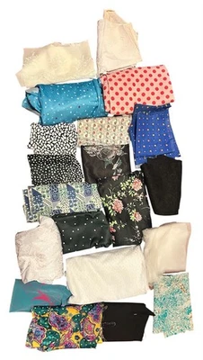 Lot VTG Scrap Fabric Material From 1970s-1990s Over 2 Pounds For Craft Quilting - Image 1 of 4