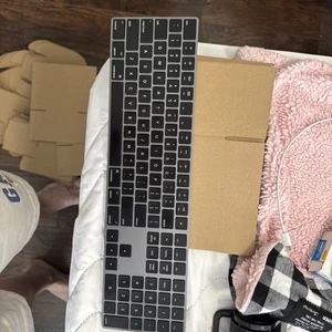 Apple Magic Keyboard with Numeric Keypad Space Gray/Black - Picture 1 of 3