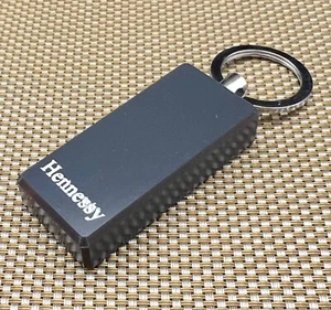 Hennessy Cognac Domino Style Keychain Collectible - Resin and Metal - New - Picture 1 of 5