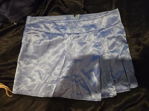 satin Skirt Size medium - Picture 1 of 1