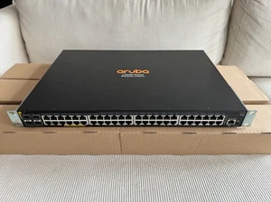 HPE Aruba JL256A 2930F 48G PoE+ 4SFP+ Switch - Afbeelding 1 van 4