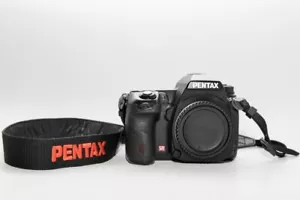 MINT CONDITION: Pentax k5 DSLR body + Pentax PRIME SMC-FA 50mm f/1.4 lens - Picture 1 of 6