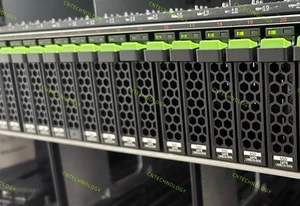 Fujitsu CA08226-E656 CA46233-1979 3.84T SAS SSD S4 Hard Drive - Picture 1 of 2