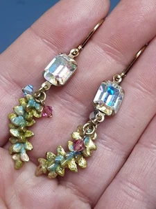 KIRKS FOLLY GOLDFARBENE, AB STRASS & EMAILLE OHRHÄNGER - Bild 1 von 4