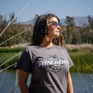 Winchester Classic - American Legend Rider Graphic T-Shirts for Men - Picture 1 of 6