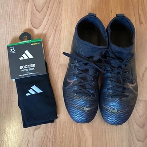 Nike Mercurial Superfly 7 Club Jr AT8150-010 Soccer Football Shoes Black Size 3Y - Picture 1 of 9