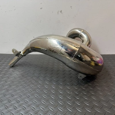 TUBO RETORCIDO FMF 98-99 KTM 250 SX EXC MXC KTM 300 EXC MXC PN 020082 ¡POCAS HORAS!! Foto 1 de 4