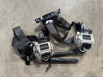2020-2023 Chevy Silverado GMC Sierra HD Single Cab RH LH Seat Belt Set OEM - Image 1 of 4