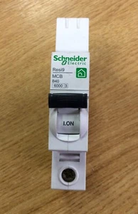 Schneider Electric Resi9 MCB B40 60003 NEU UNBENUTZT - Bild 1 von 3