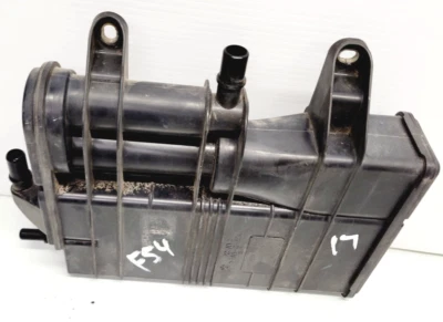 Mini Cooper Clubman 2016-2019 bote de vapor de combustible de carbón Foto 1 de 4