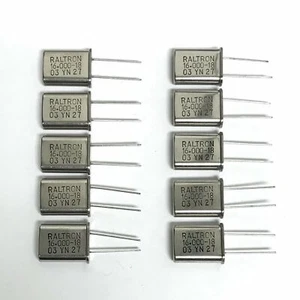 (PKG von 10) 16.000 MHz Kristall, 18pF, 16 MHz, HC-49/U, RALTRON A-16.000-18 - Bild 1 von 2