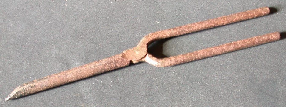 OUTIL ancien FER à FRISER - Photo 1/1