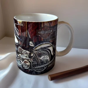Vintage (2002) Harley Davidson Motorcycle Coffee Cup/3D Interior - Picture 1 of 4