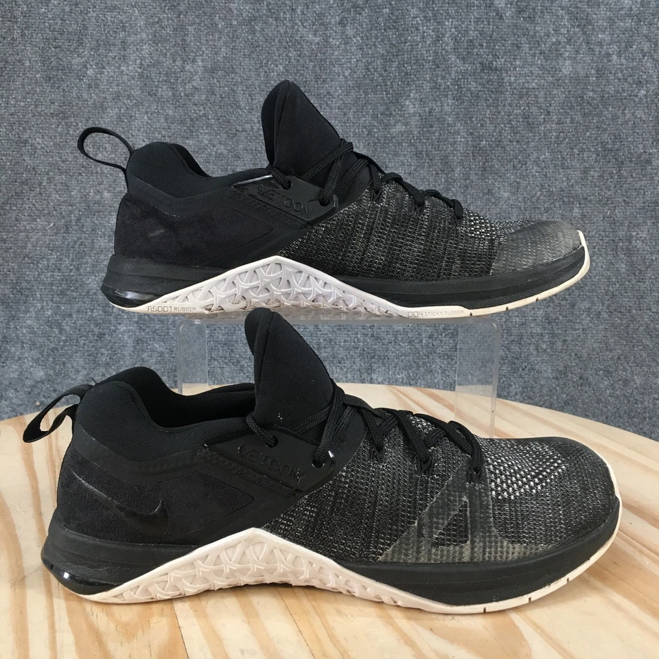 Nike Zapatos Para Hombres 9.5 Metcon Flyknit 3 Tenis de Entrenamiento Negros Con Cordones AQ8022-001 Foto 1 de 4
