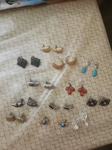 Vintage Mixed Lot of 12 Pairs Pierced Earrings Unbranded - Picture 1 of 7